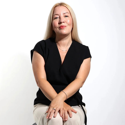 The Truth About Meno Belly: Why Weight Gain During Menopause Is So Common—And What Really Matters